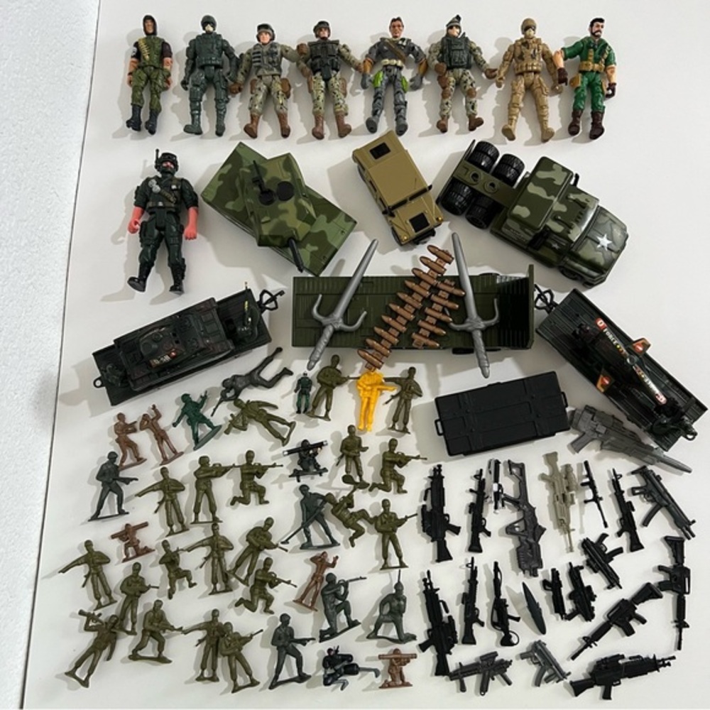 Chap Mei Adventure Action Figure Military Vehicles Weapons Bundle 73+ Items